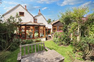 THORRINGTON ROAD- click for photo gallery